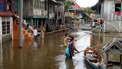 Banjir Membawa Nikmat, Ikan Melimpah