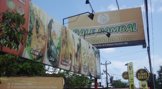 Mencicipi Sajian ‘Bale Sambal’ Parangtritis