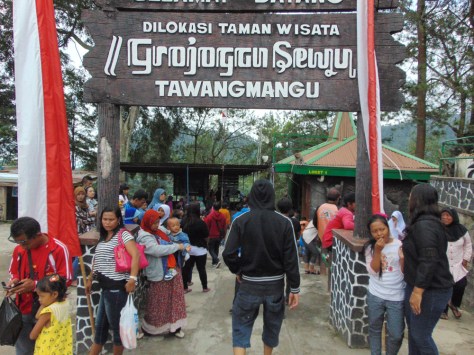 Selamat Datang di Lokasi Wisata Grojogan Sewu