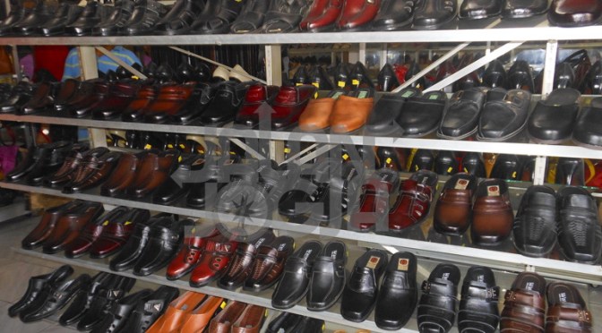 Kerajinan Kulit Manding, Sepatu, Tas, dan Sabuk, Saat Jalan-jalan di Yogyakarta