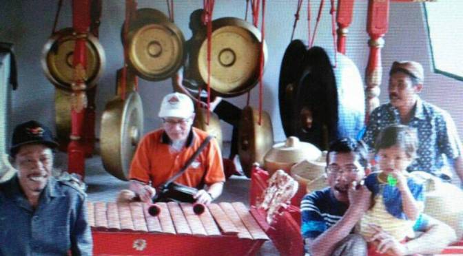 Seni untuk Hidup, Hidup untuk Seni