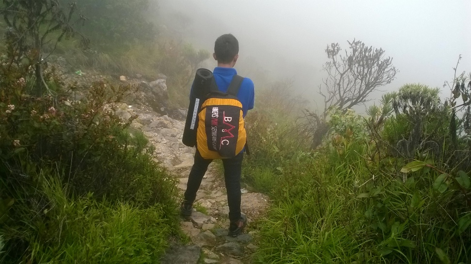 aKabut_WP_20150204_010