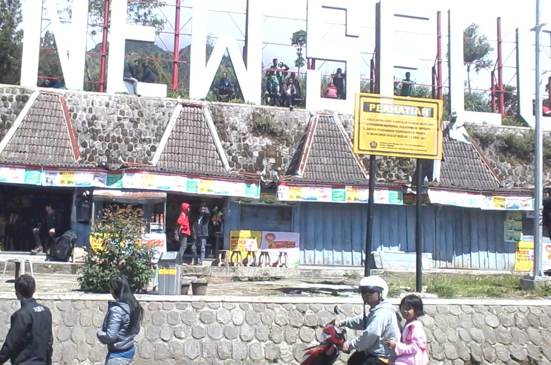 aNew_Selo_Kissparry14