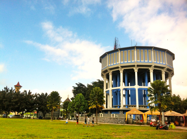 Menara-air-atau-watertoren-Magelang-selesai-dibangun-1920