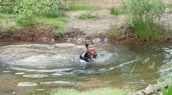 Ini Outbound atau Outing? Suasana nDesa Tenggulang Baru