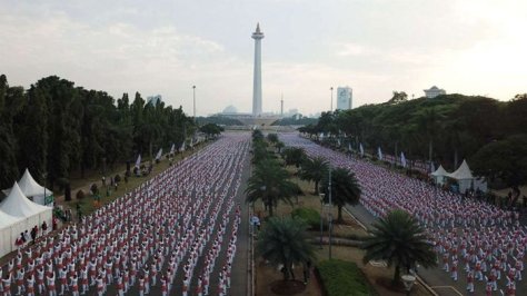 tarian-poco-poco-massal_20180805_205051