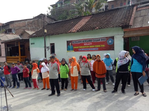 Apel_pagi_gerakan_PSN_RW.IX_Tegalsari_2018-11-02 at 094201