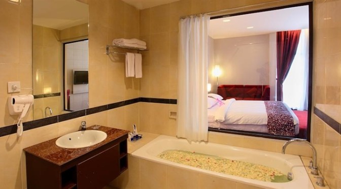 Pintu Surga Ternyata Ada di Rumah, Renungan Fajar