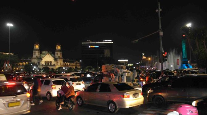 Lawang Sewu dan Tugu Muda Disaat International Semarang Night Carnival 2019