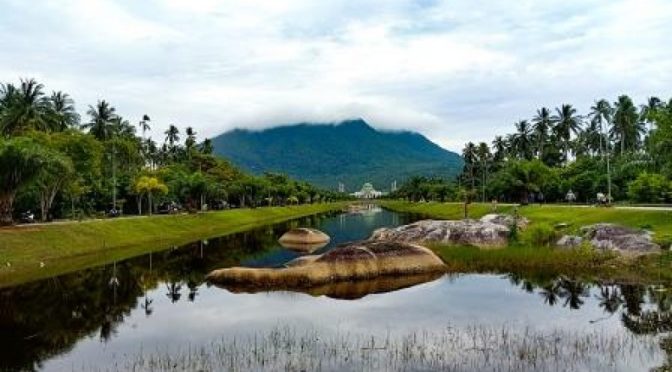 Pantun Maaf Menjelang Puasa Ramadhan, Contoh Pantun Jenaka