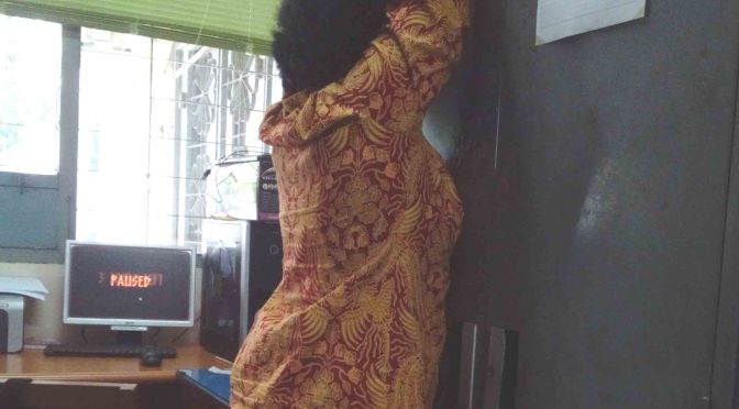 Mengecilkan Perut Buncit, Bisa? Inilah Satu Diantaranya, Cukup Berdiri seperti Penari Balet