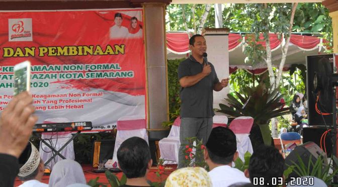 Ribuan Tenaga Pendidik Keagamaan Non-Formal dan Petugas Perawat Jenazah Kota Semarang Hari Ini Mengikuti Pengajian dan Pembinaan