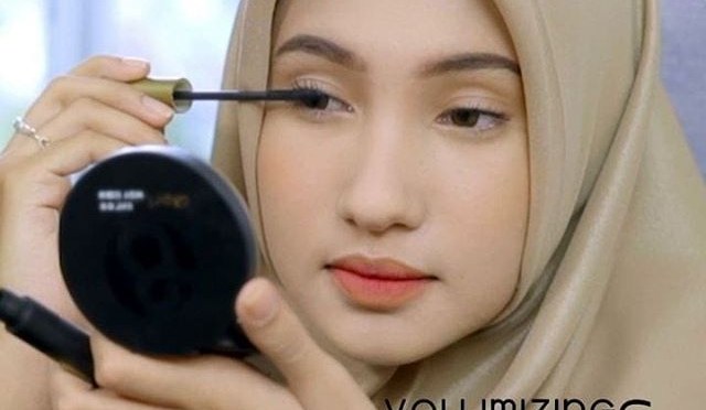 Maskara Terobosan Baru dari B ERL Volumizing & Lenghtening Mascara, Bulu Mata Lebih Bervolume