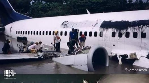 Kecerdasan di Saat Genting, Pesawat Mendarat di Bengawan Solo