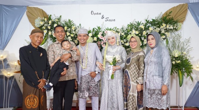 Mangayubagya Pernikahan Ovan dan Sasa di Boga Bogi Resto Solo 2021