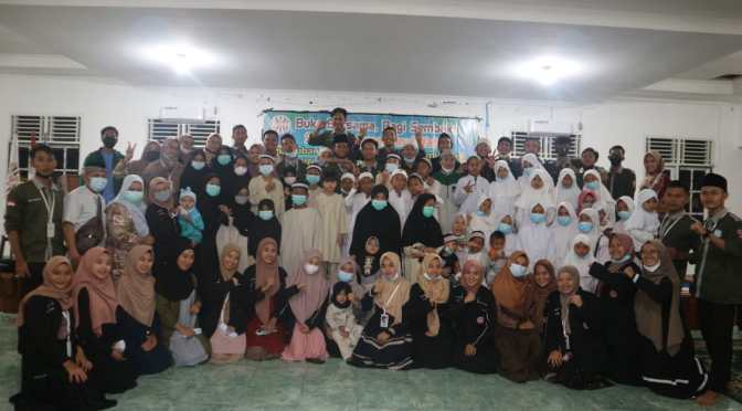 PMAT UIN Raden Fatah Palembang Adakan Buka Bersama dan Santunan Anak Yatim