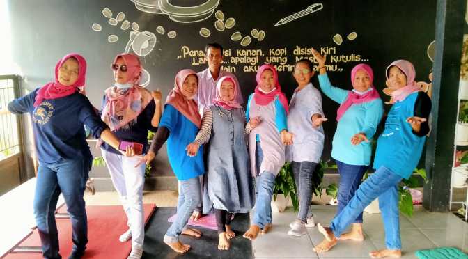 Lagu Nostalgia SMA, Lirik Lagu, Paramitha Rusady, Video Karaoke, MP3