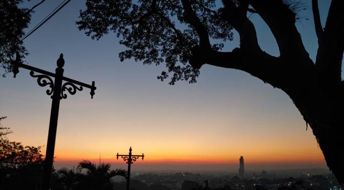 Lirik Lagu Kau Tercipta Bukan Untukku – Ratih Purwasih | Pop, Karaoke, MP3, Nostalgia, Obbie Messakh