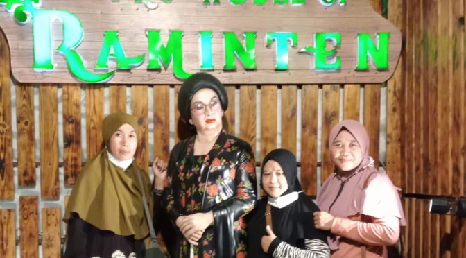 Mencicipi Kuliner di The House of Raminten, dengan Keunikan Khas Yogyakarta