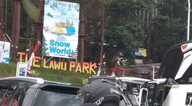 Dawis Mekar Jalan-jalan ke The Lawu Park, Tawangmangu Karanganyar Solo