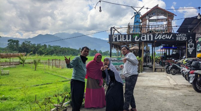 Kuliner Pagi di Pasar Krempyeng Minggu Pagi Jalan Lingkar Kota Salatiga