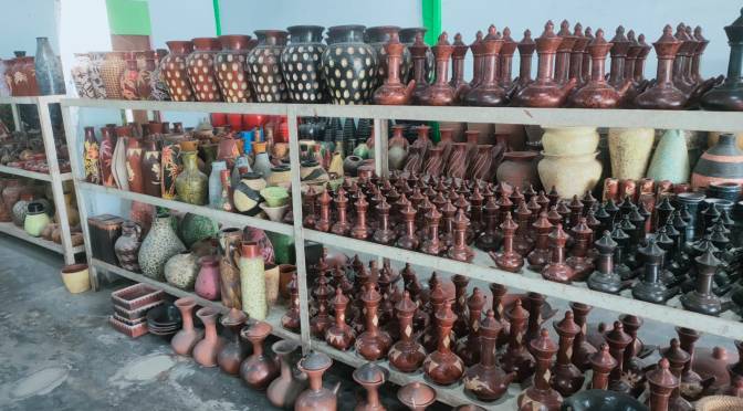 Rismunika Art Shop Lombok Barat, H. Rahmat